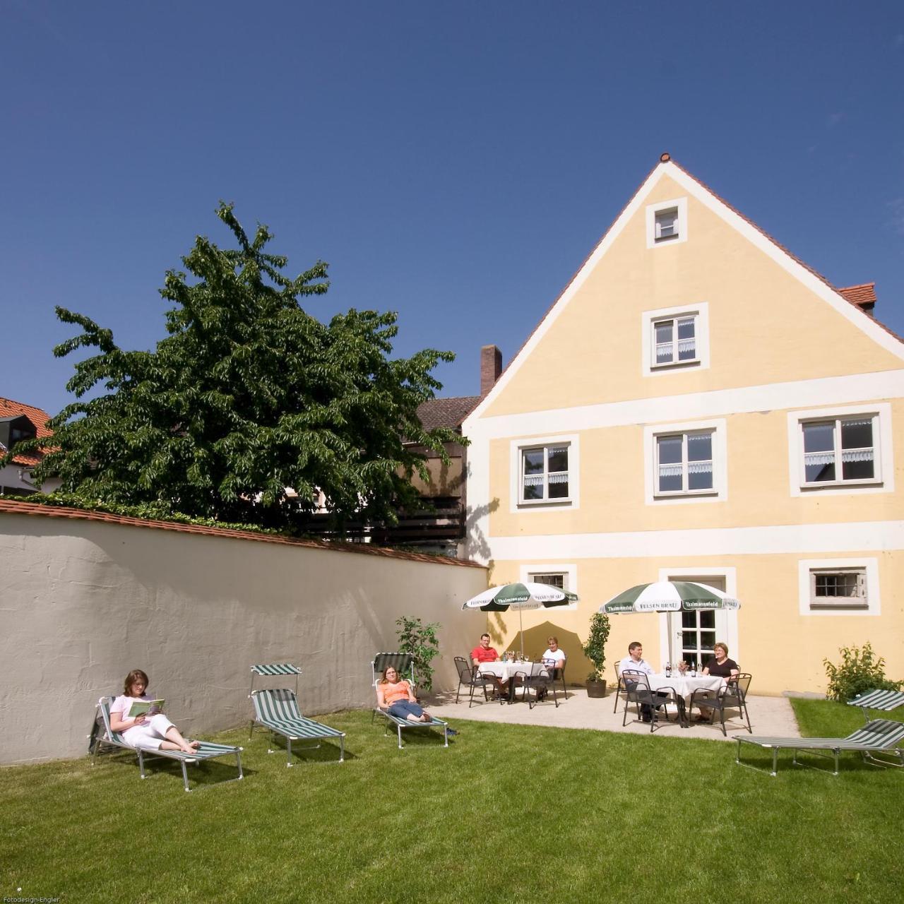 Hotel Zur Krone Beilngries Exterior foto